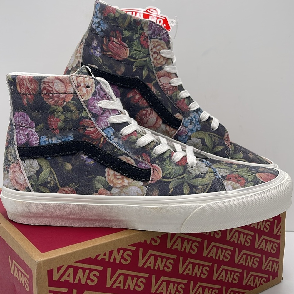 Vans Men’s Moody Floral Sk8-Hi Tapered Sneakers Grey/White
VN0A7Q621XM - Picture 7 of 16